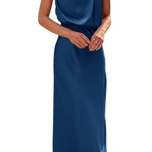 Stylish Blue Sleeveless set skirt